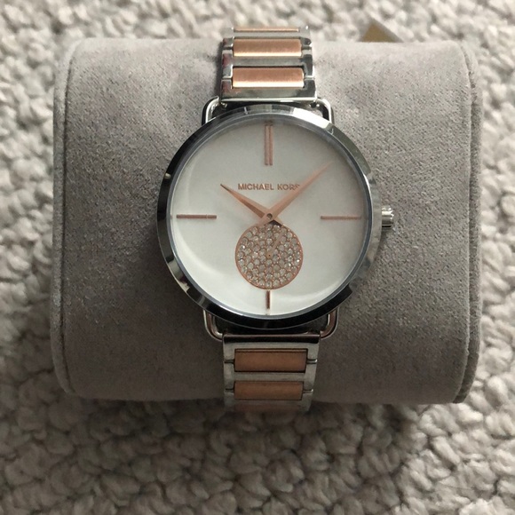 Women’s Michael Kors Rose Gold/Silver Watch - Picture 1 of 3